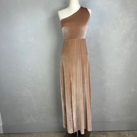 Baltic Born size M Tatiana velvet maxi dress one shoulder tan side slit - Picture 1 of 11